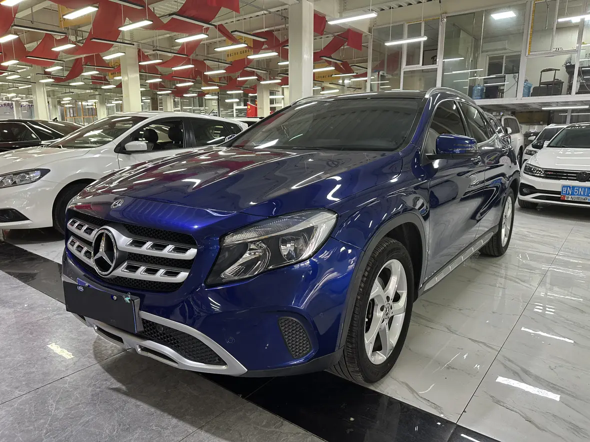 Mercedes-Benz GLA I (X156) Рестайлинг