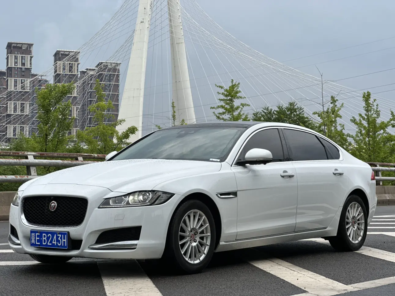 Jaguar XF II