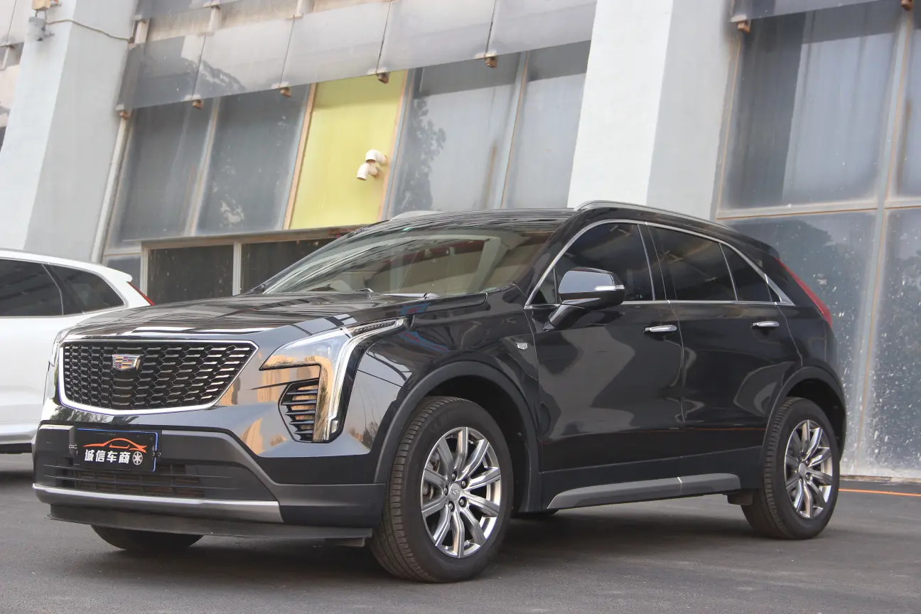 Cadillac XT4 I