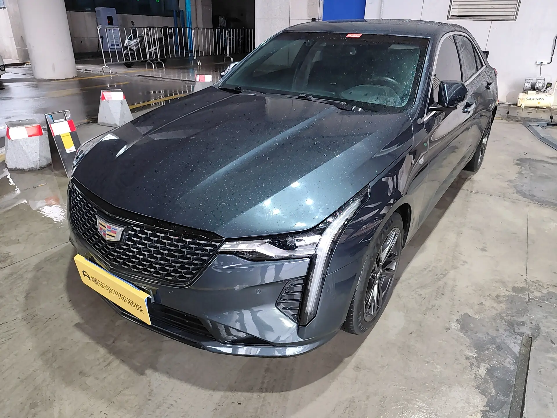 Cadillac CT4 I