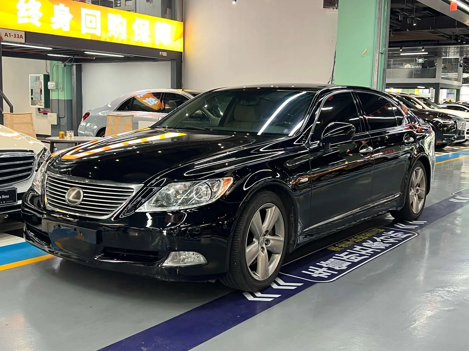 Lexus LS IV