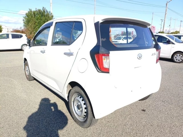 Daihatsu Mira VII