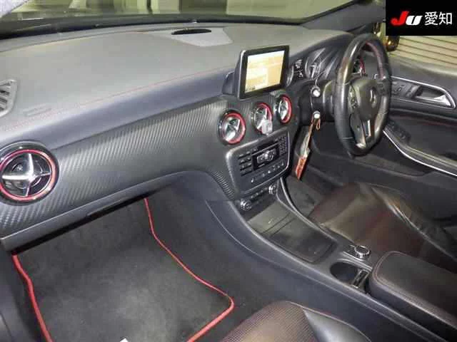 Mercedes-Benz CLA I (C117, X117)