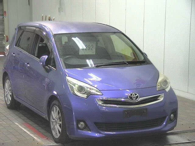 Toyota Ractis Лот № 2014