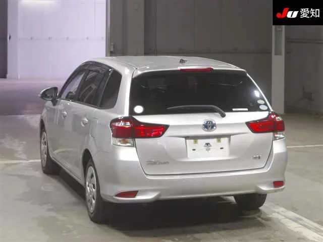 Toyota Corolla Fielder Лот № 30753 2018