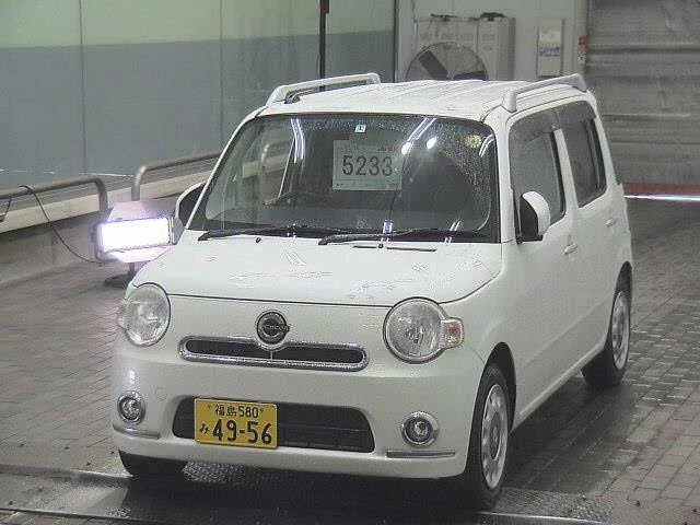 Daihatsu Mira VII