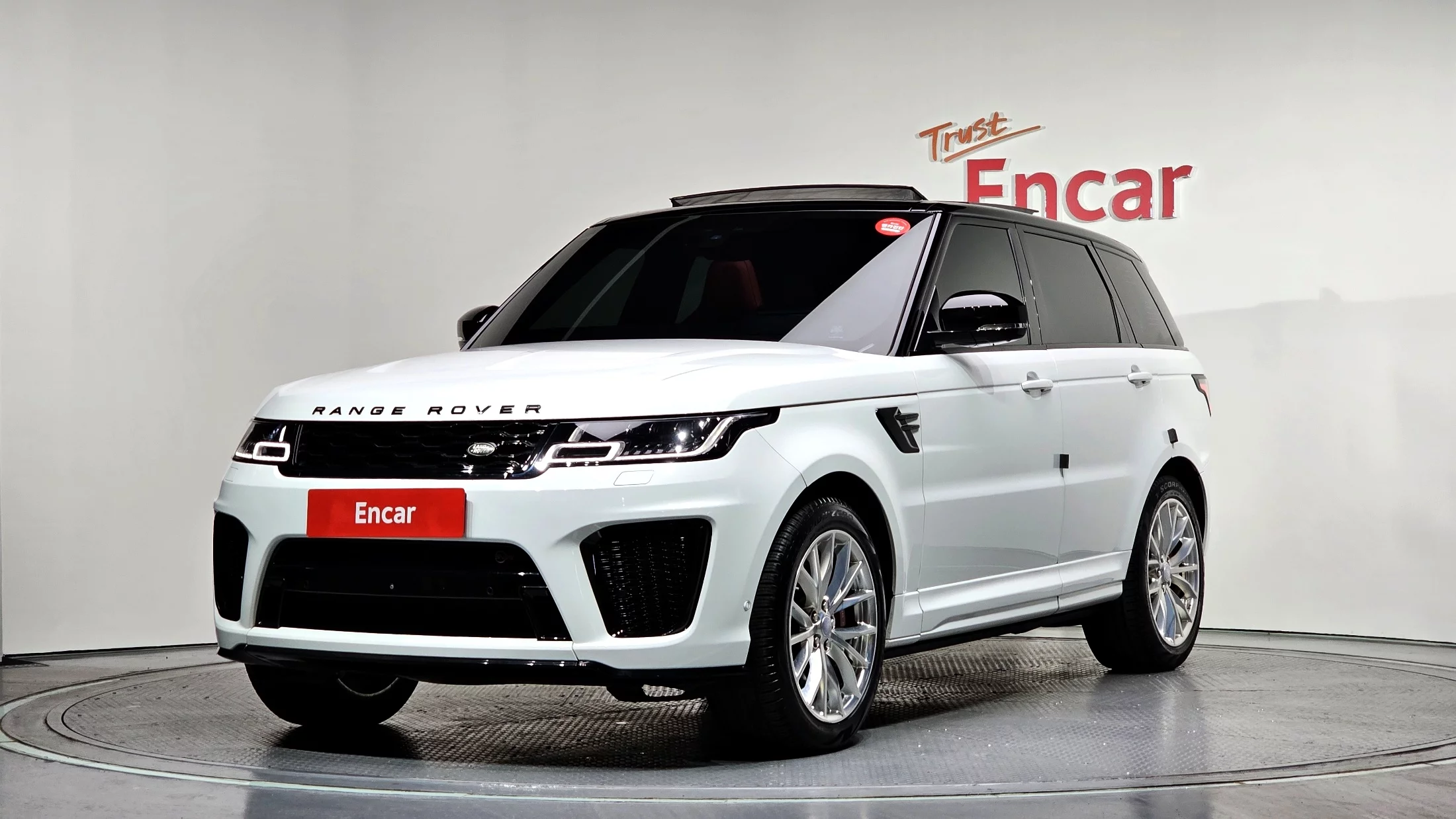 Land Rover Range Rover IV Рестайлинг