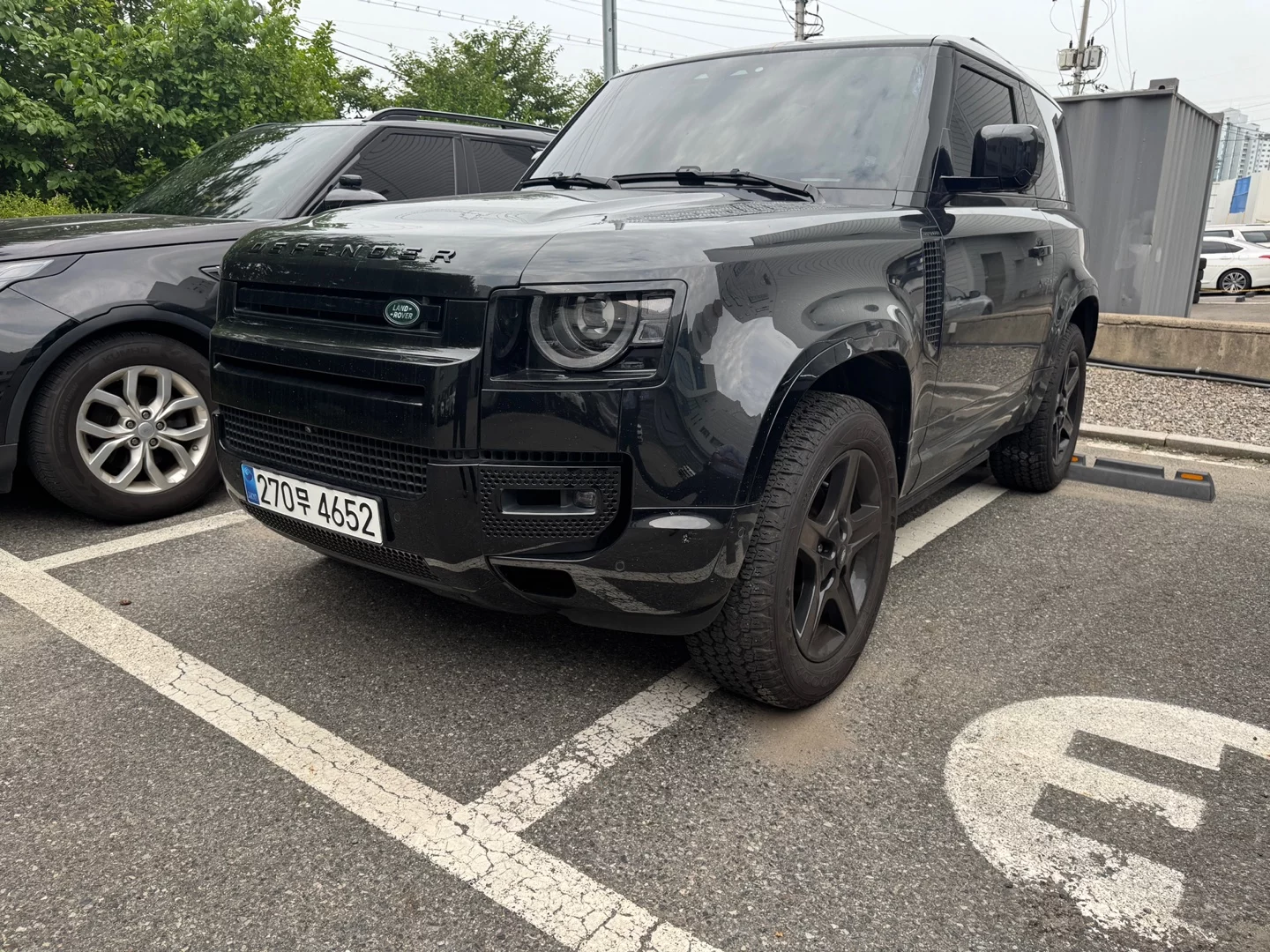 Land Rover Defender II