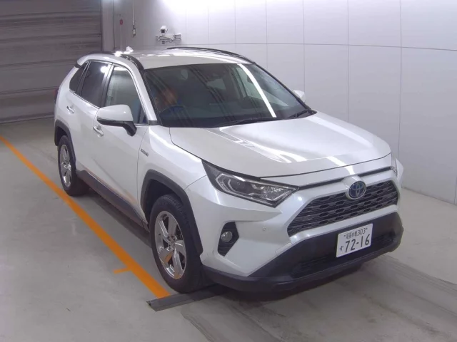 Toyota RAV4 V (XA50)