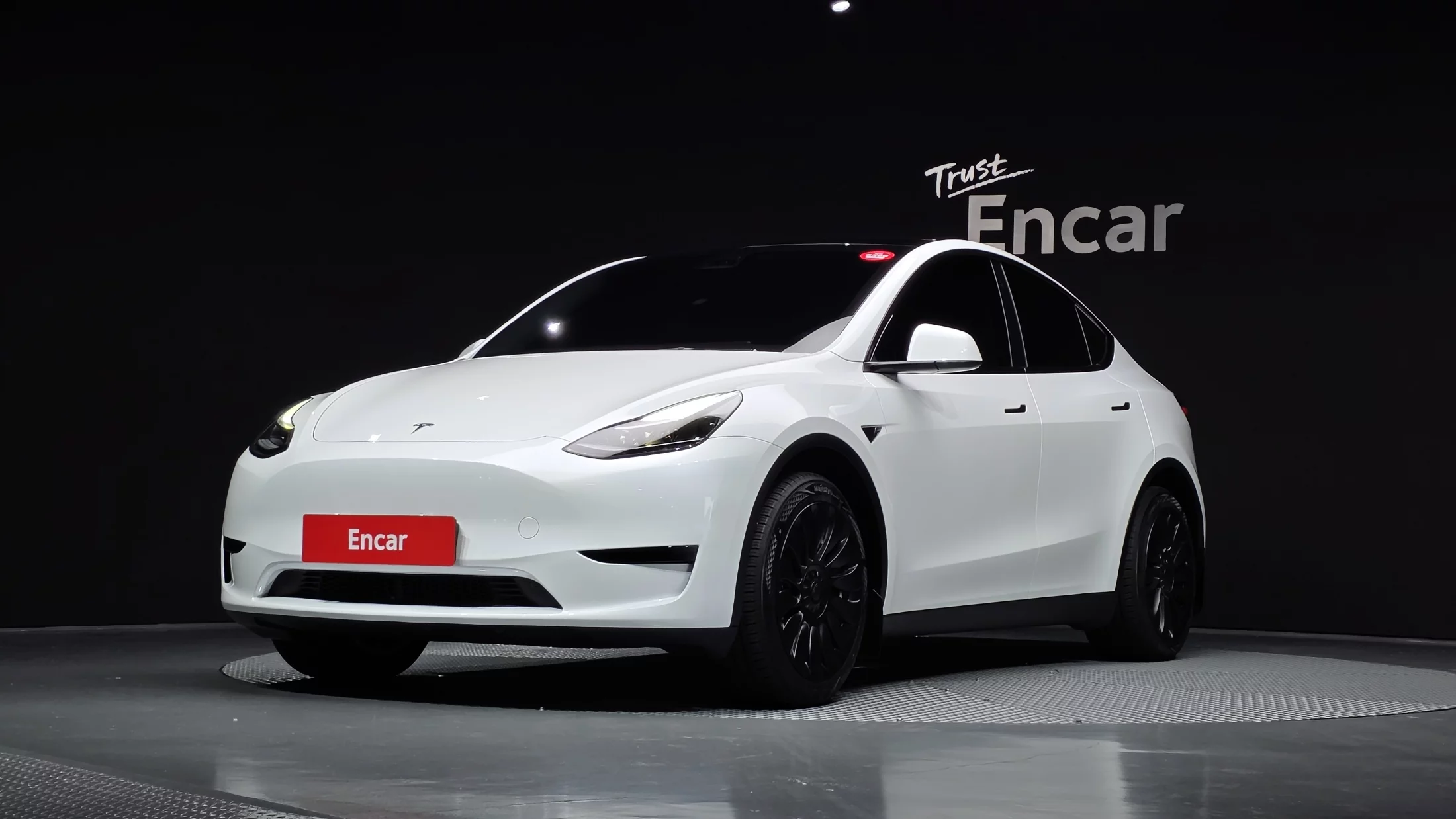 Tesla Model Y I