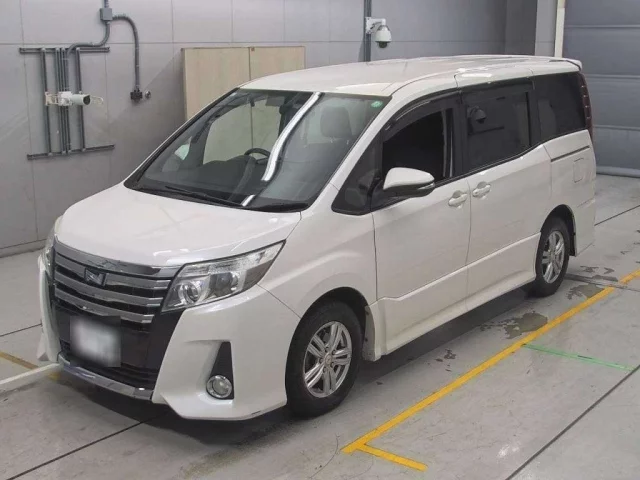 Toyota Noah II (R70)
