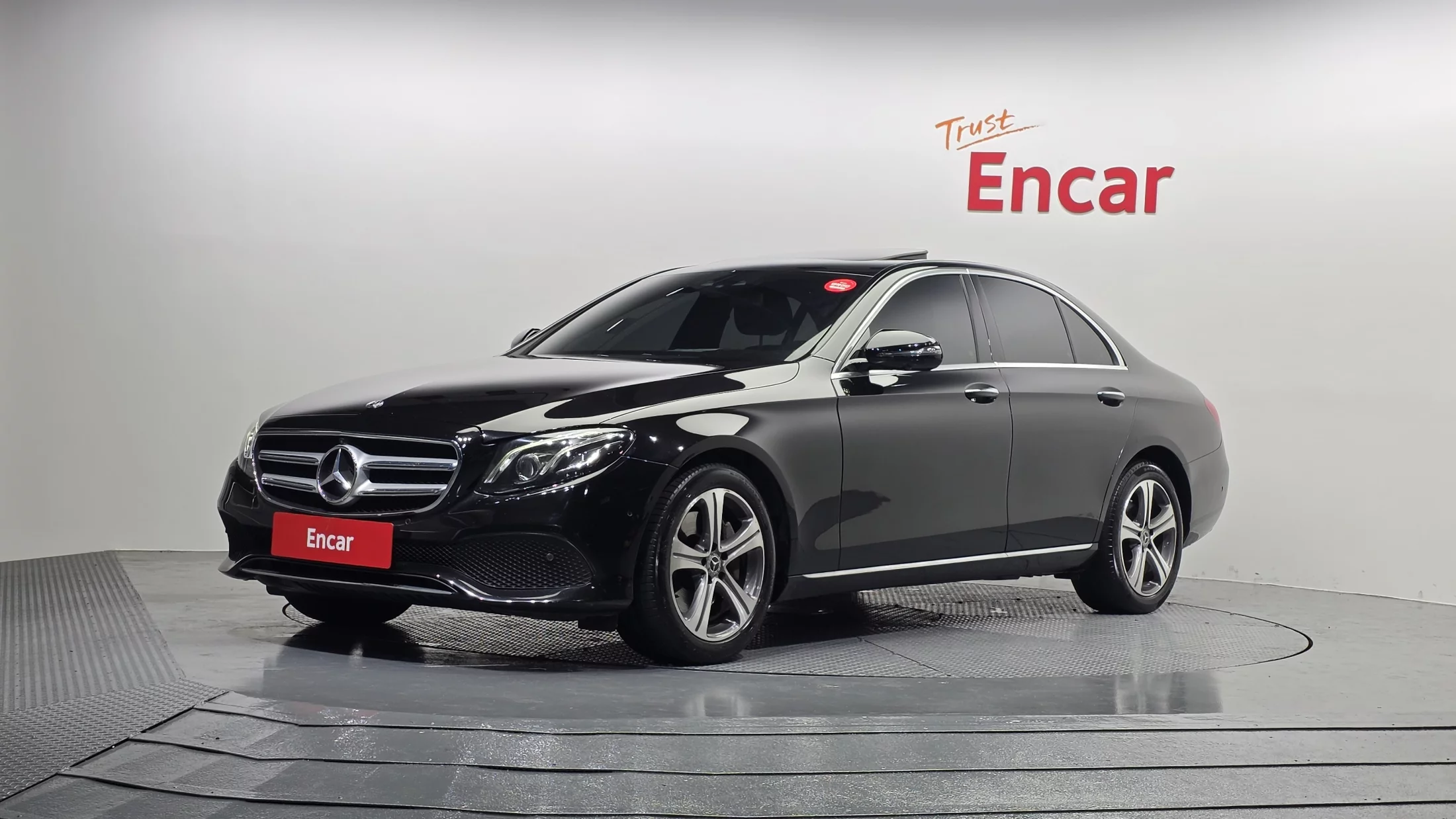 Mercedes-Benz E-Класс 2018
