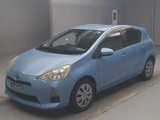 Toyota Aqua Лот № 89011 2013