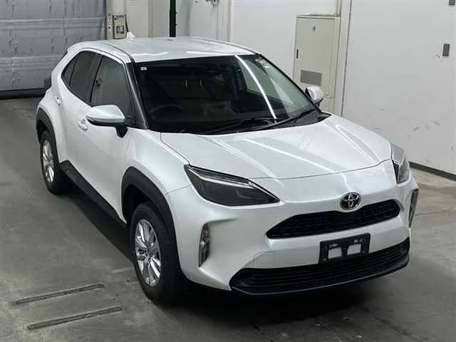 Toyota Prius III Рестайлинг (XW30)