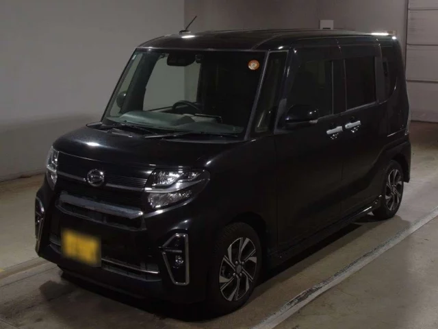 Daihatsu Tanto Лот № 2020