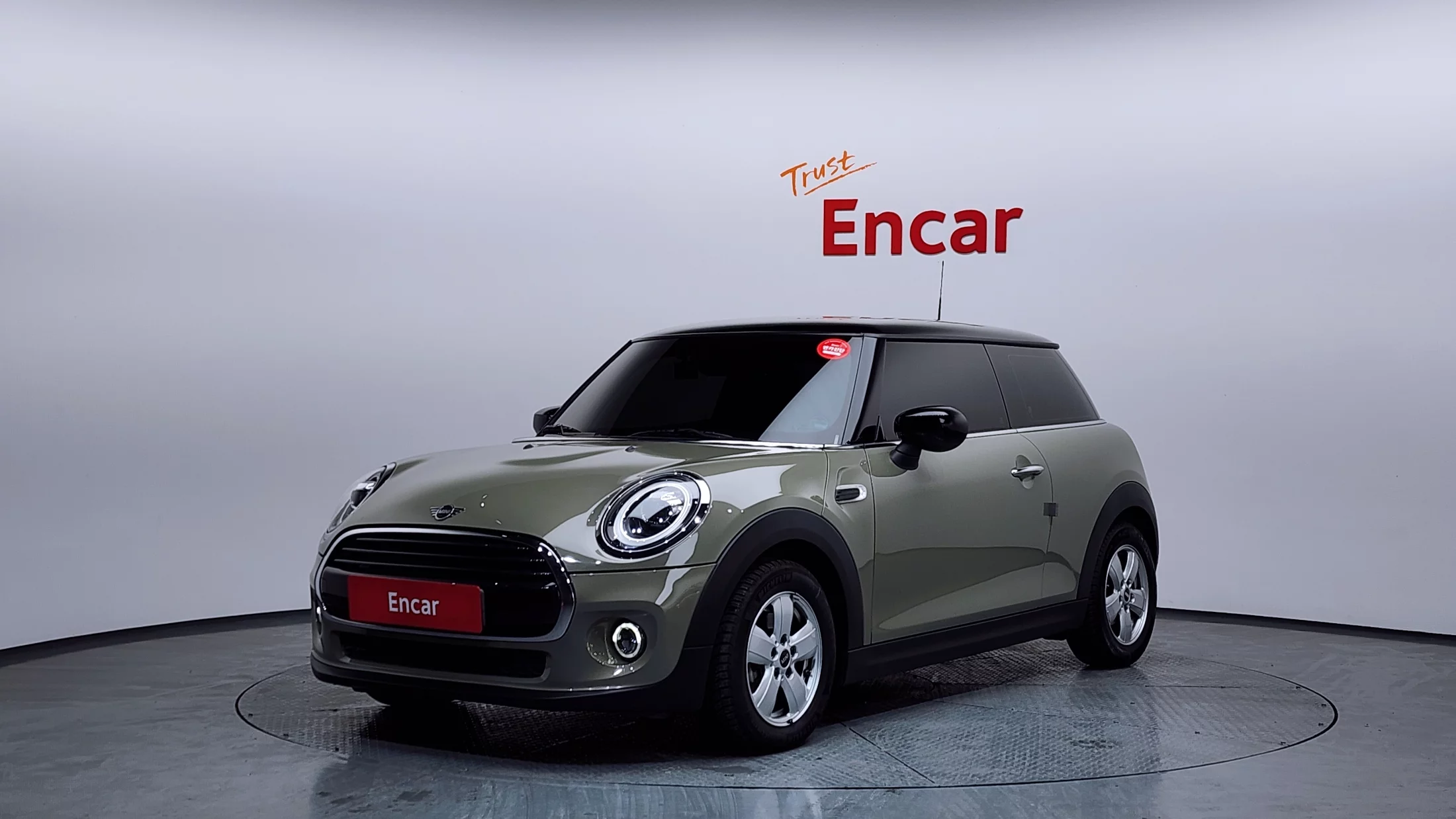 Mini Hatch 2020