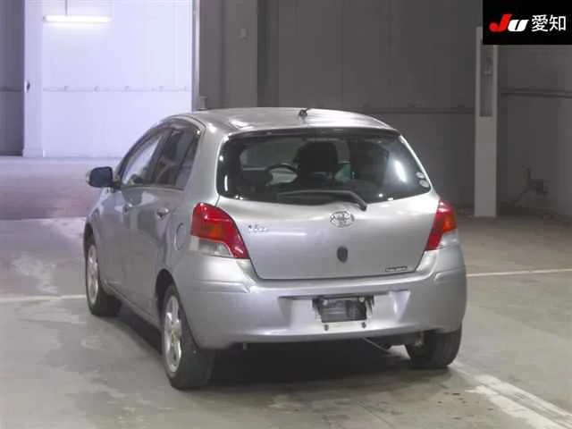 Toyota Vitz Лот № 30289 2010