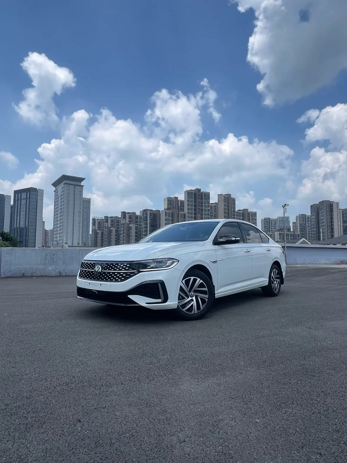 Volkswagen Lavida III Рестайлинг