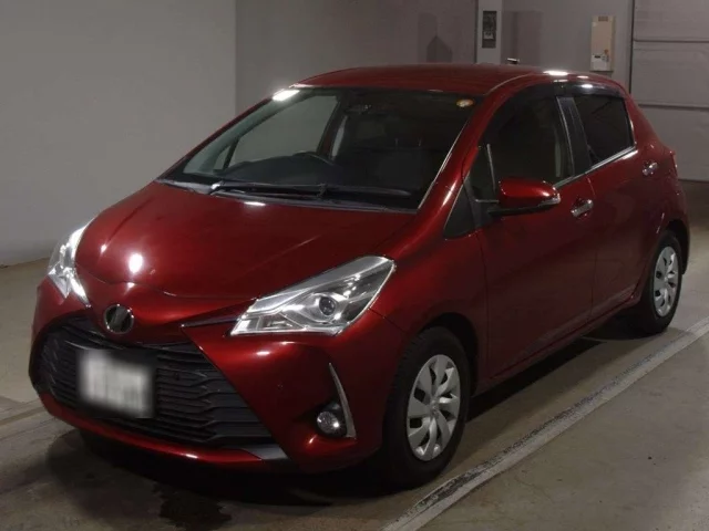 Toyota Vitz Лот № 2019