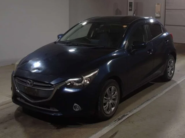 Mazda Demio Лот № 2015
