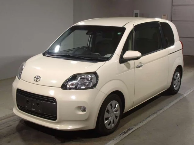 Toyota Porte II