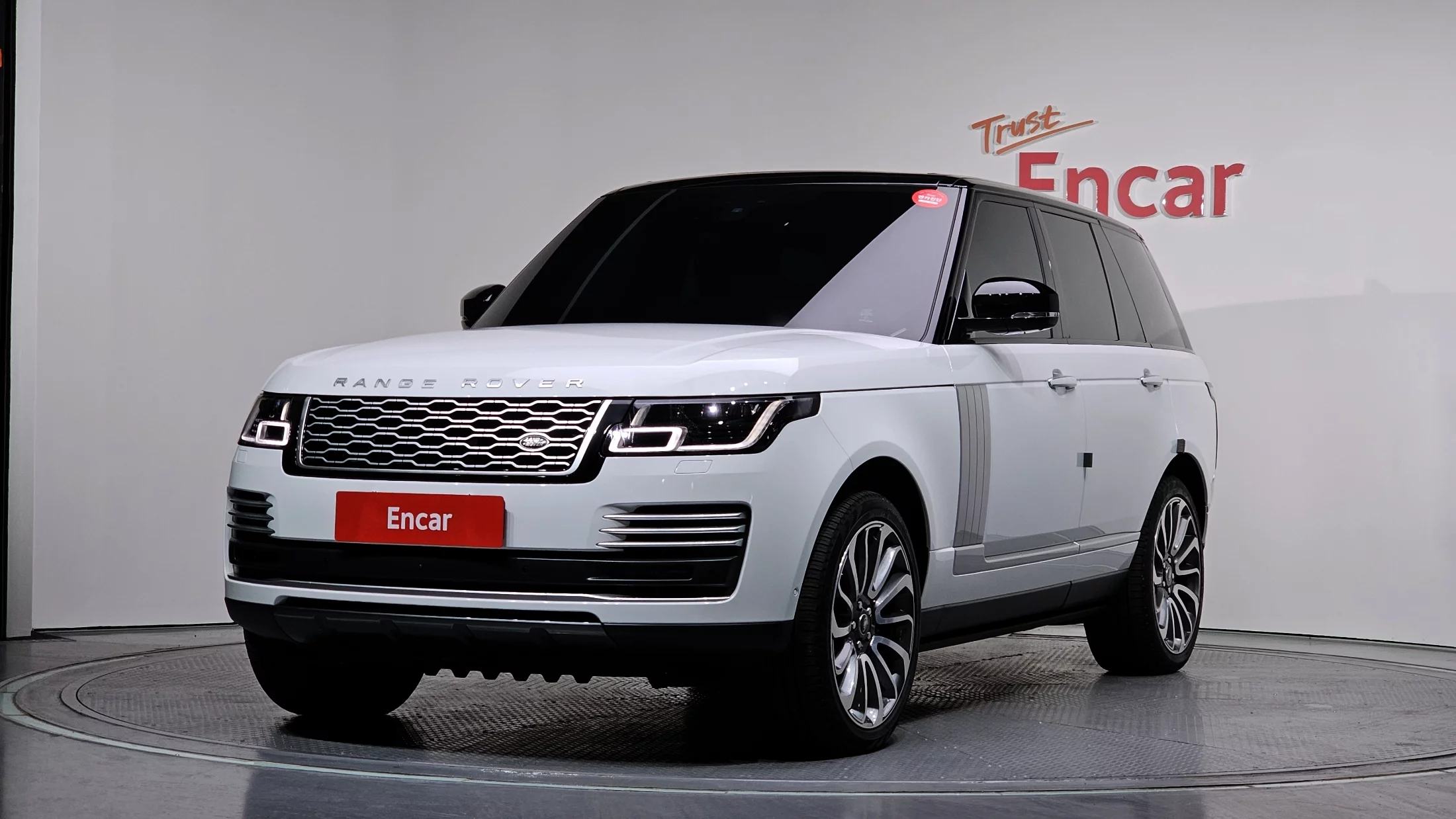 Land Rover Range Rover IV Рестайлинг