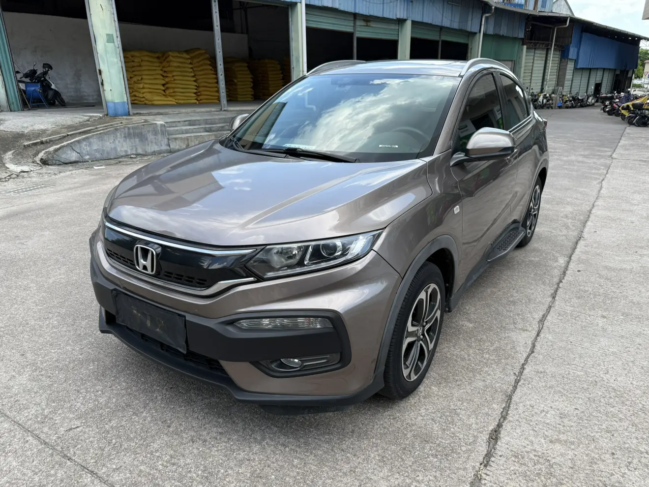 Honda XR-V I