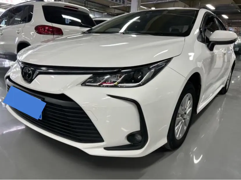 Toyota Corolla XII (E210)