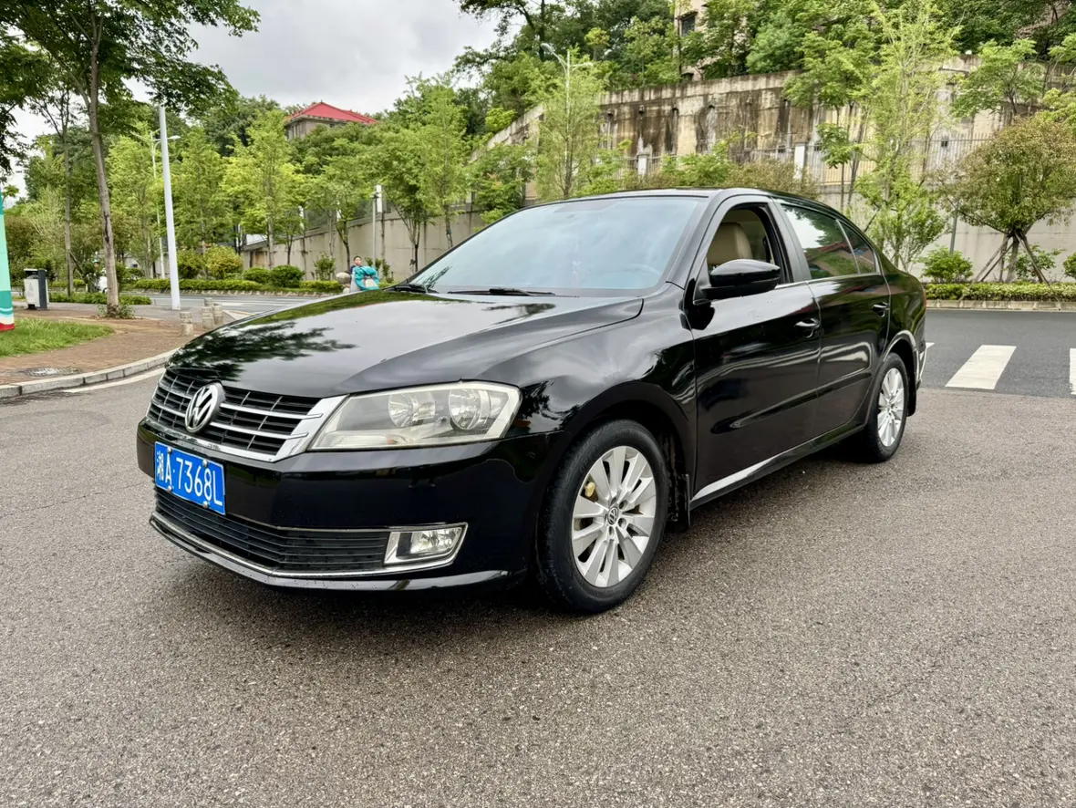 Volkswagen Lavida I