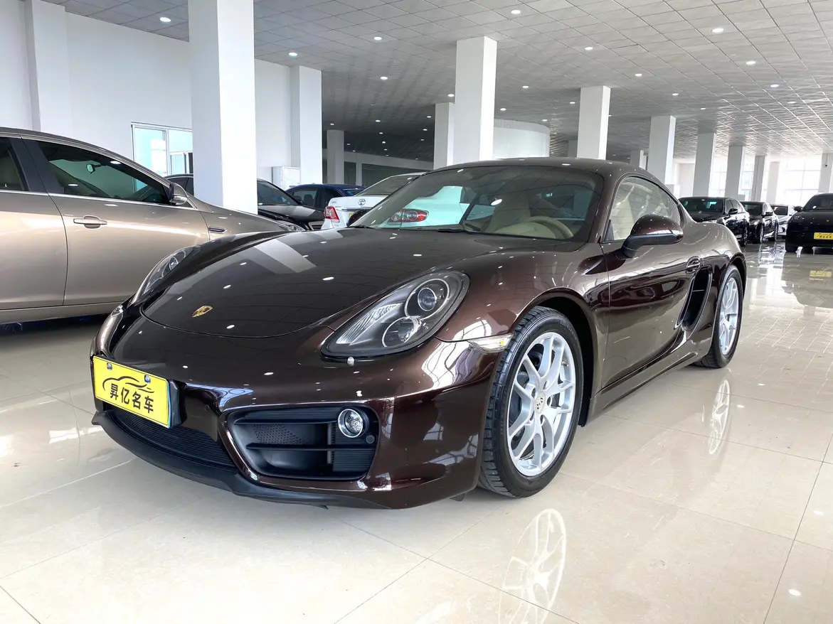 Porsche Cayman III 718 (982)