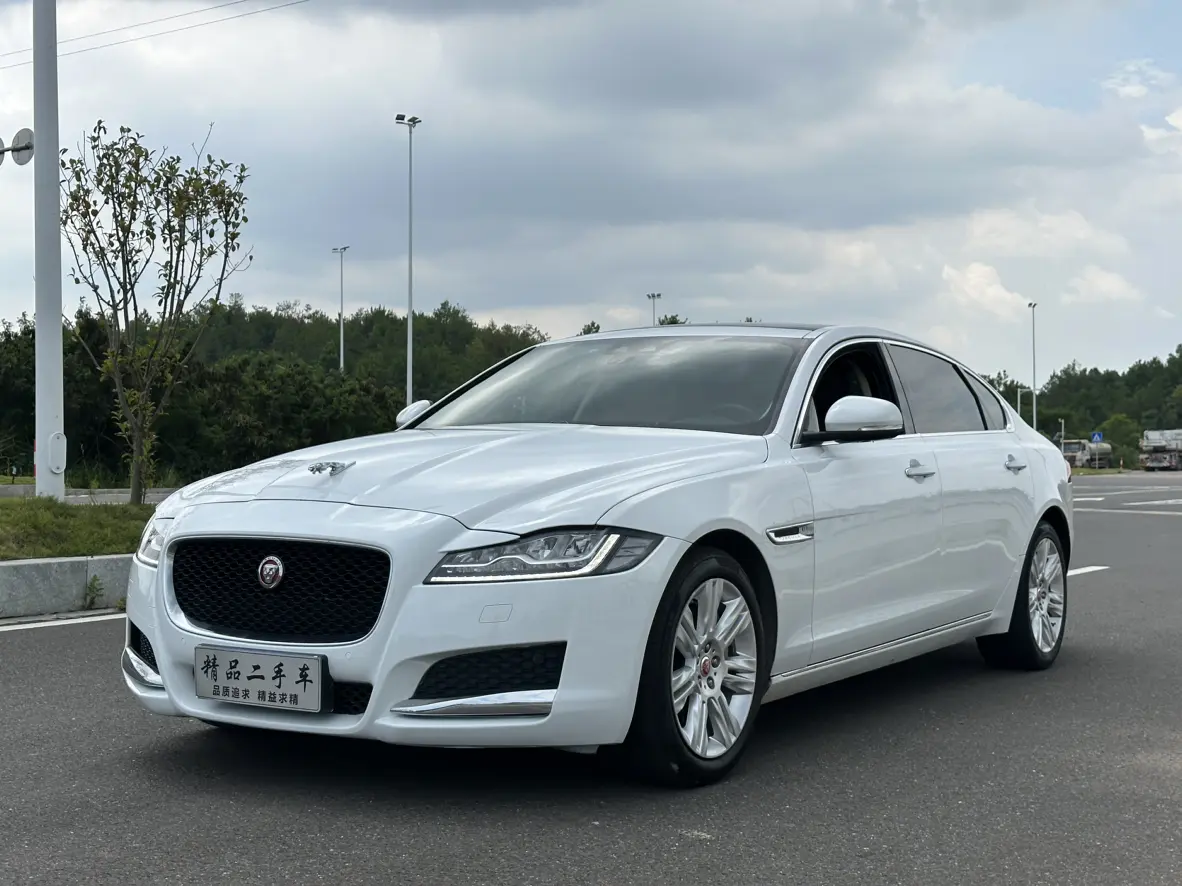 Jaguar XF II