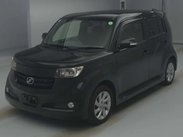 Toyota bB II Рестайлинг