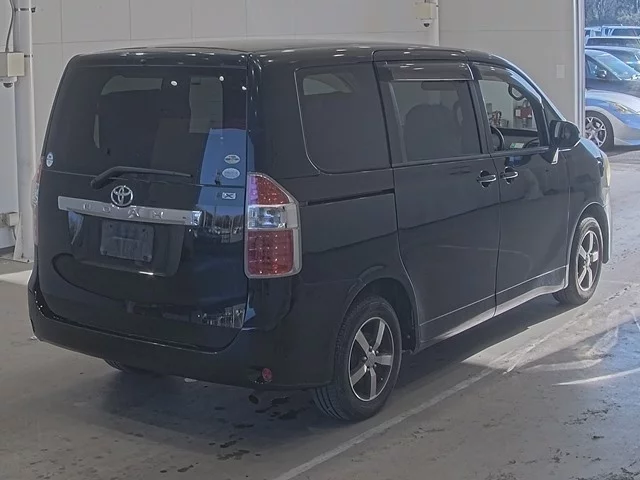 Toyota Noah Лот № 2008