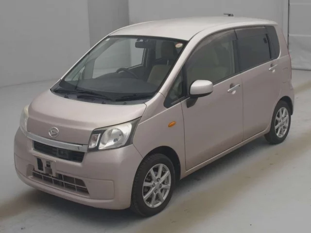 Daihatsu Move V