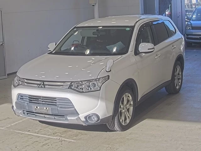 Mitsubishi Outlander III Рестайлинг