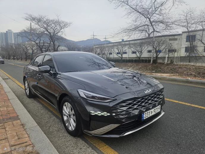 Kia K8 2.5 Gasoline 2Wd Noblesse 2024