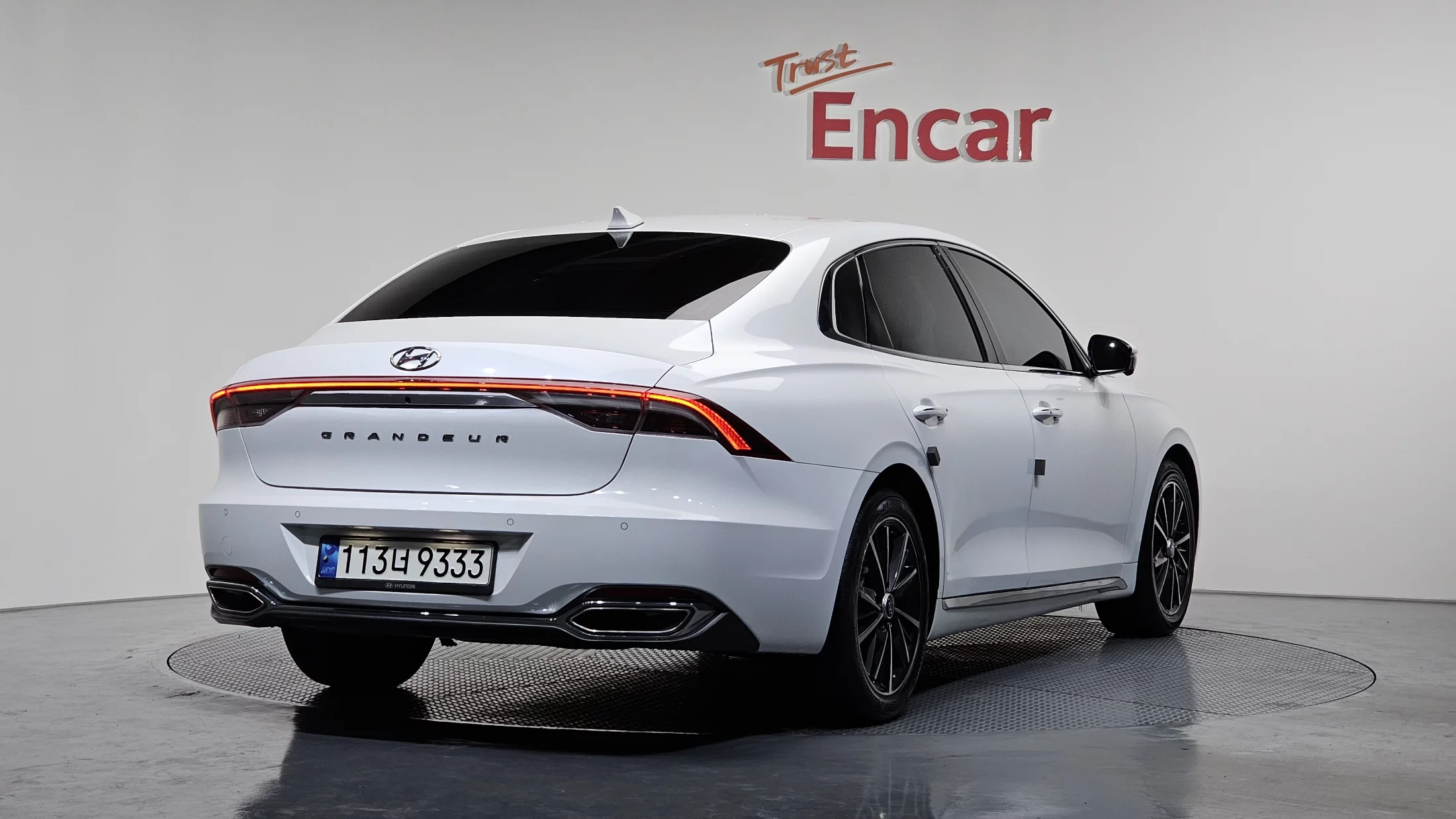 Hyundai Grandeur 2.5 Le Blanc 2021