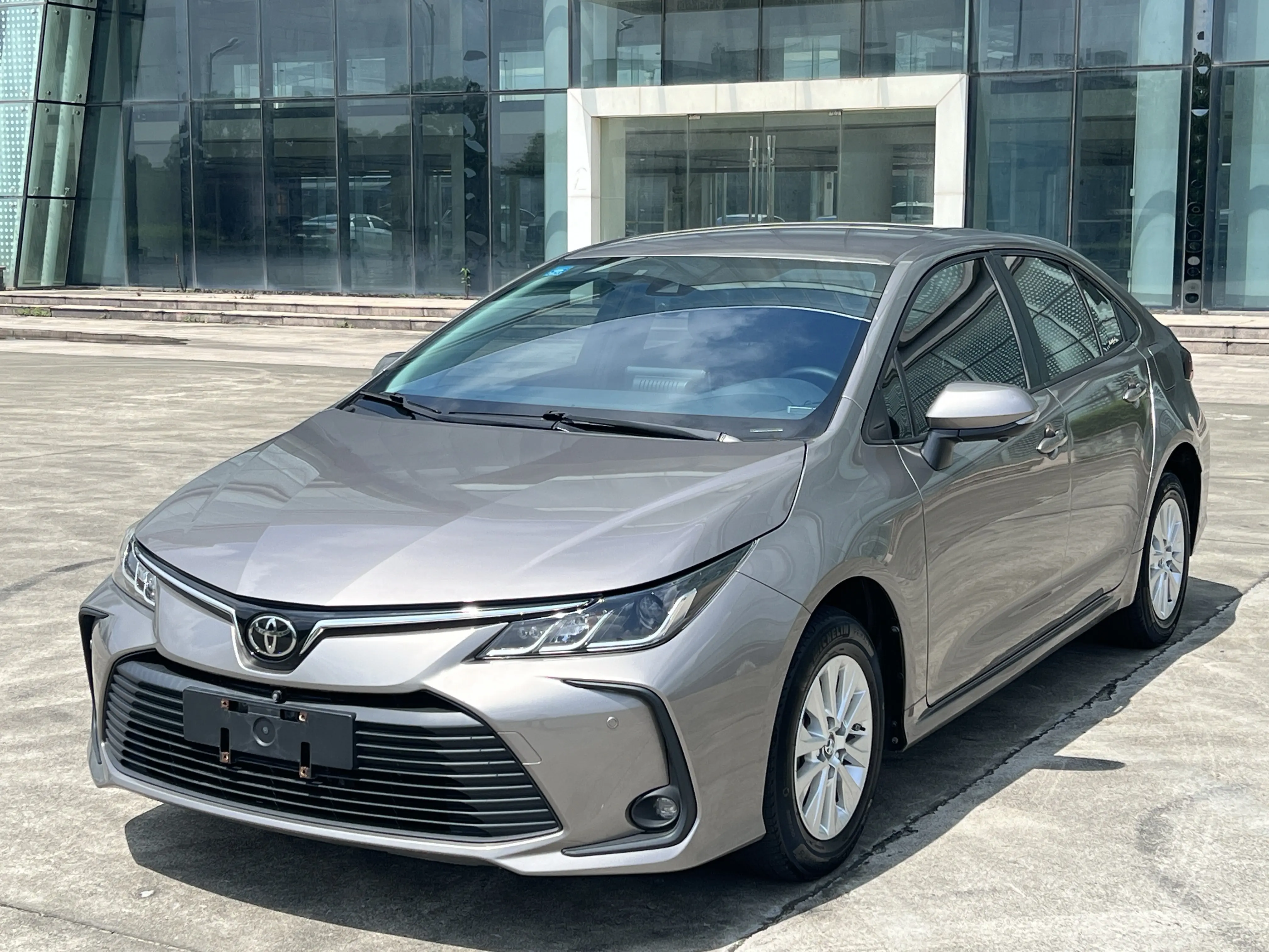 Toyota Corolla XII (E210)