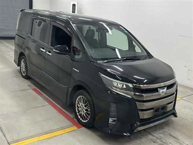 Toyota Noah III (R80) Рестайлинг