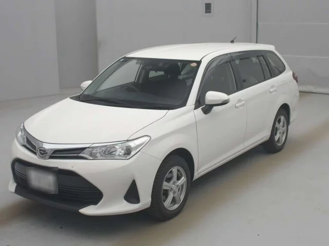 Toyota Corolla Fielder Лот № 70205 2021