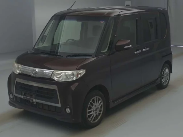 Daihatsu Tanto Лот № 74004 2012