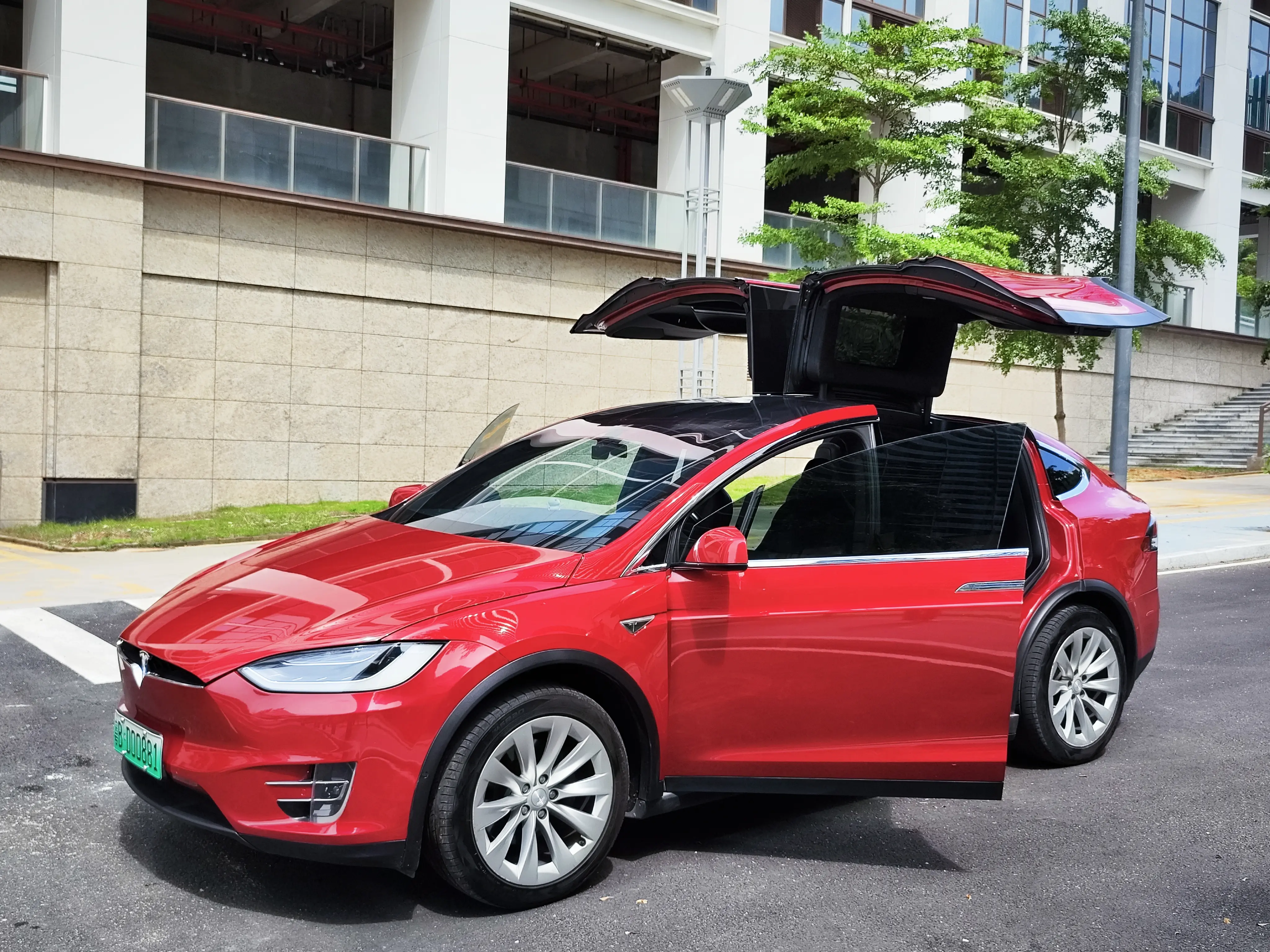 Tesla Model X I