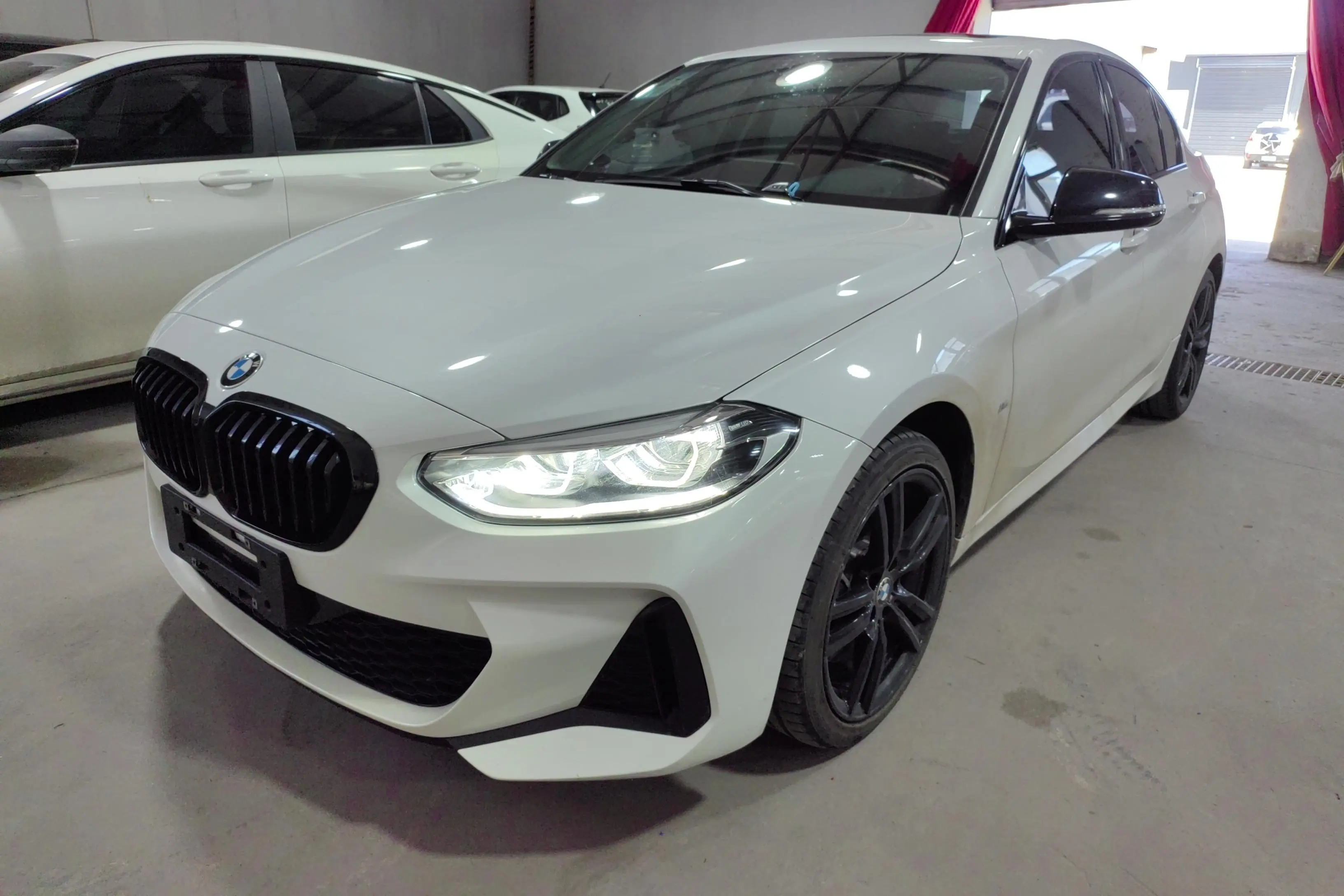 BMW 1 серии III (F40)