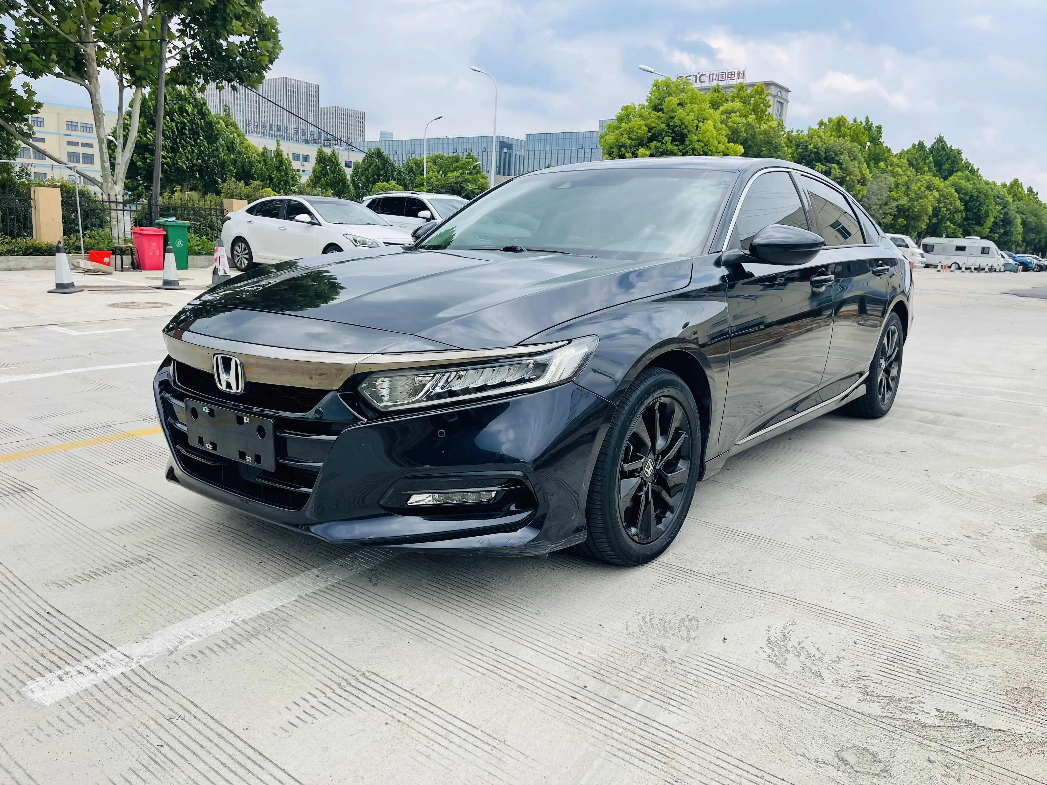 Honda Accord X Рестайлинг