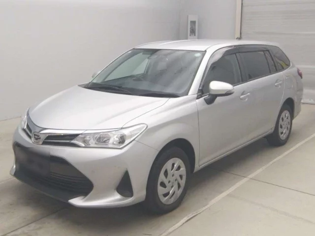 Toyota Corolla Fielder Лот № 70142 2020