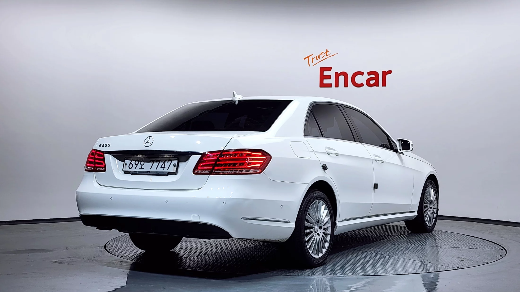 Mercedes-Benz E-Класс IV (W212, S212, C207)