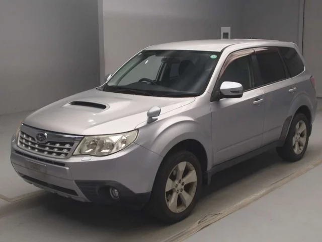 Subaru Forester III