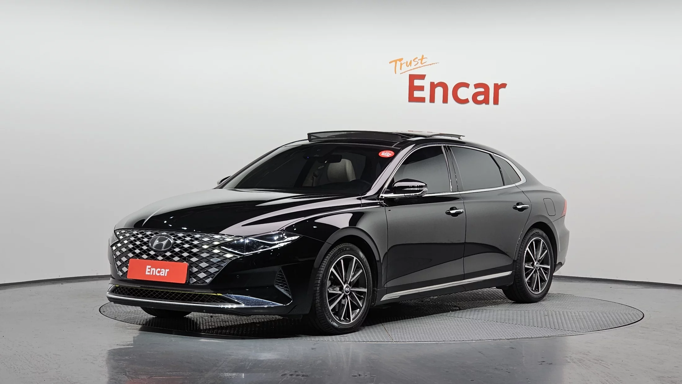 Hyundai Grandeur 2.5 Le Blanc 2022
