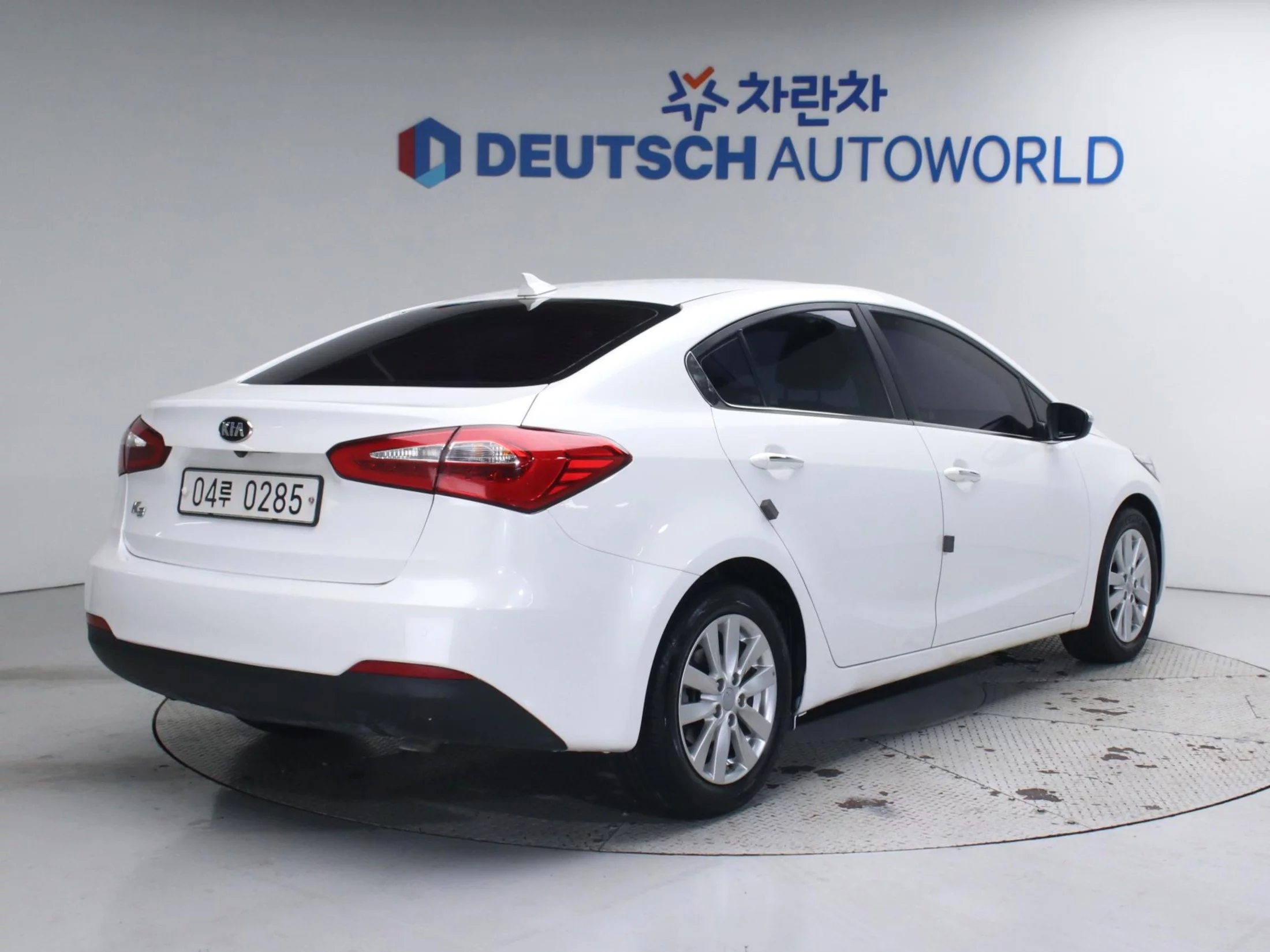 Kia K3 (Киа Церато) Luxury Luxury 2015