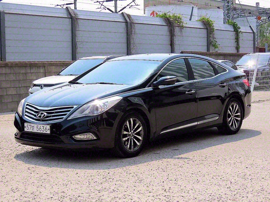 Hyundai Grandeur V